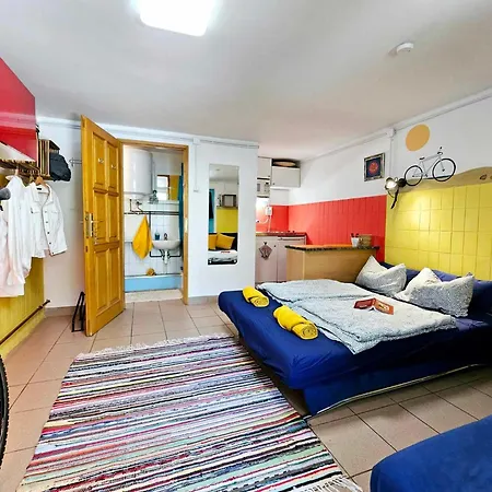 Apartman For Cyclists Ride In *