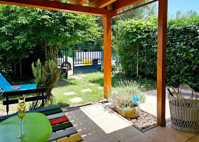 For Cyclists Ride In Appartamento *